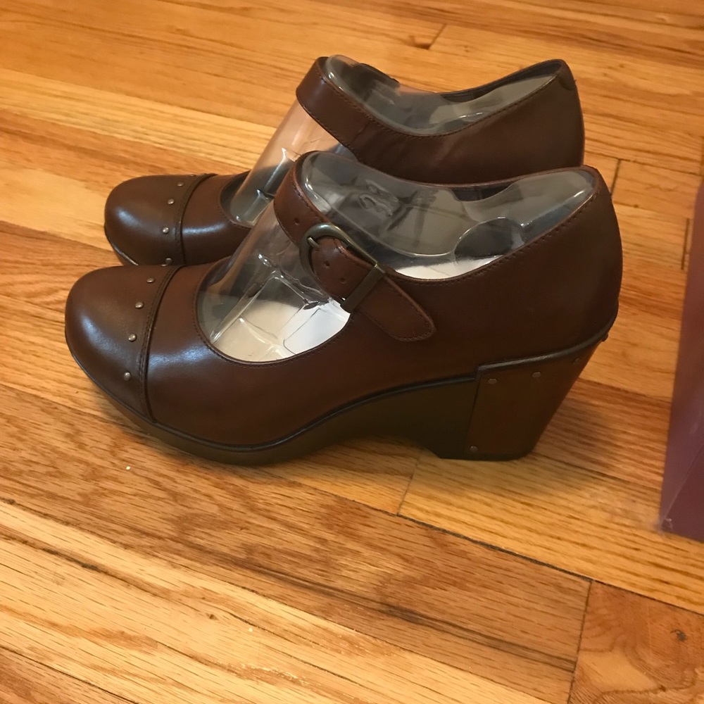 Dansko size 39 Fanny Antique Brandy NIB